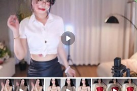 网易CC  依阳baby  依阳 付费群定制 骚舞大尺度 情趣露内 10V